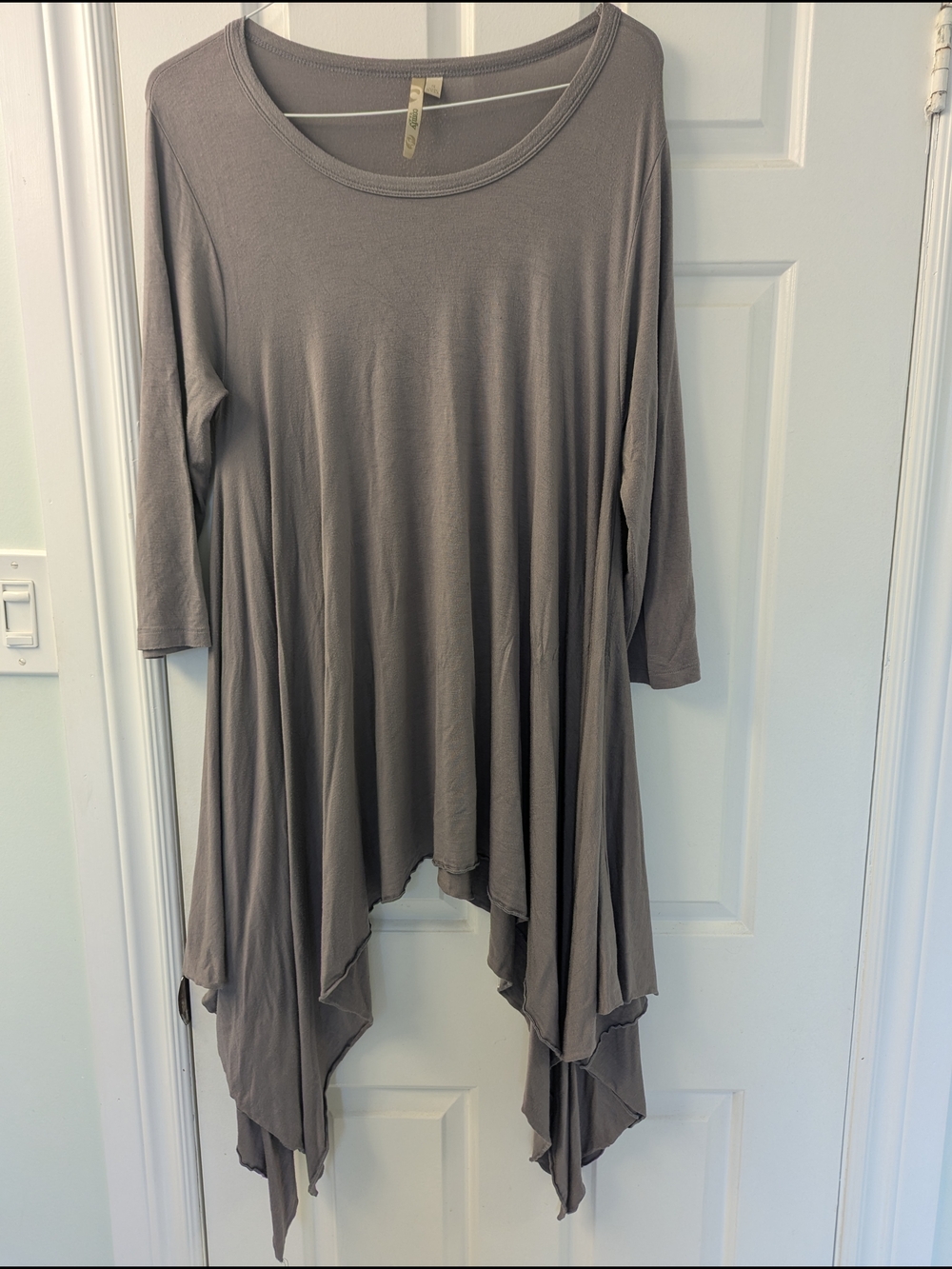 Comfy USA Gray Scoop Neck Tunic